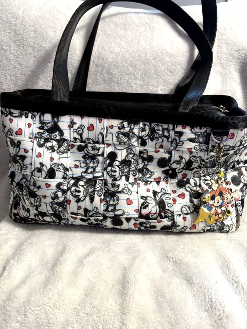 Harveys Disney Couture Mickey Minnie Mouse Seatbelt Bag Tote Purse Made USA Red